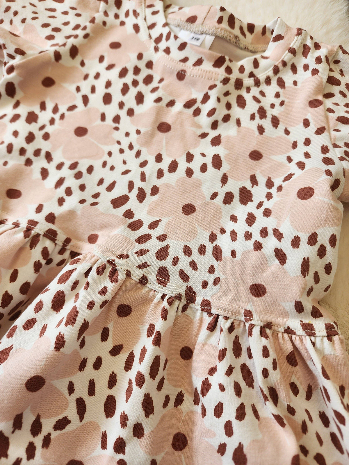 Dot Floral