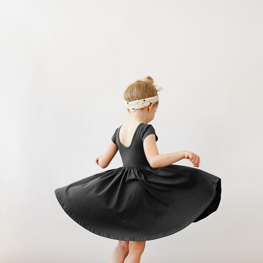 Charcoal Ballet